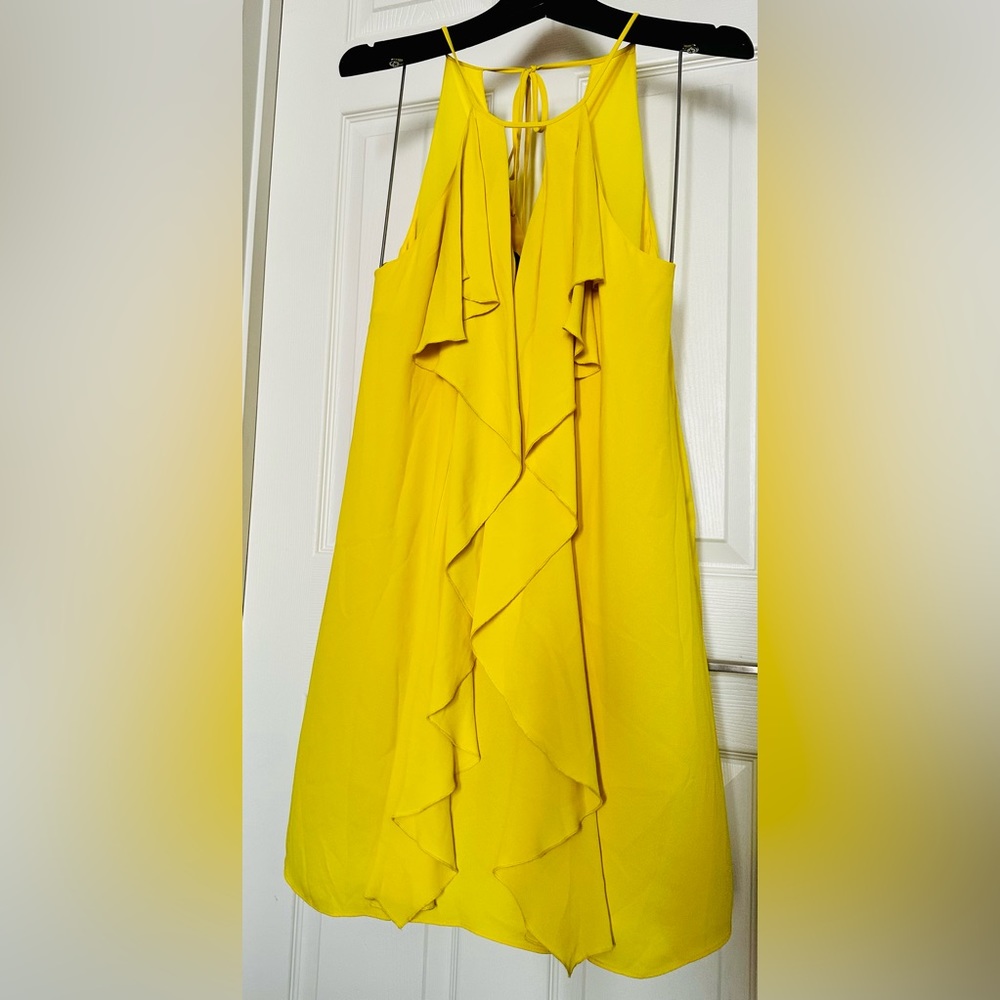 BCBGMAXAZRIA Yellow Short Dress with front Ruffles